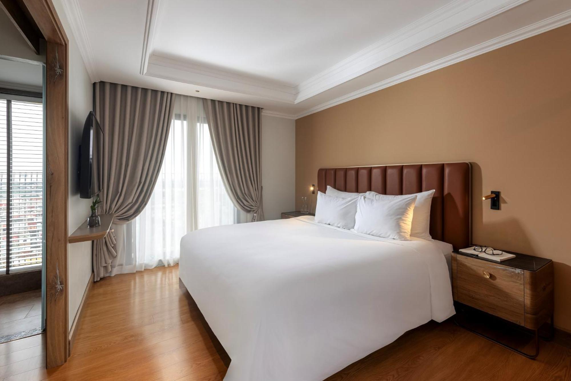 La Siesta Classic Hang Thung ฮานอย ภายนอก รูปภาพ A bedroom at the hotel